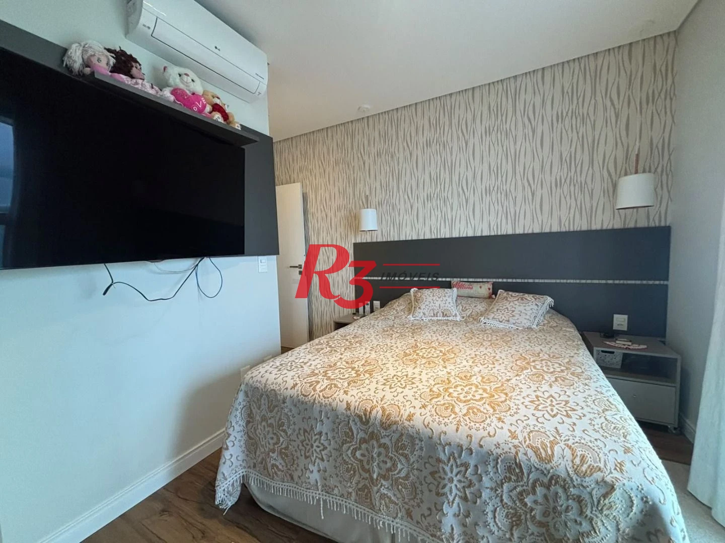 Apartamento com 3 dormitórios à venda, 115 m² por R$ 2.780.000,00 - José Menino - Santos/SP