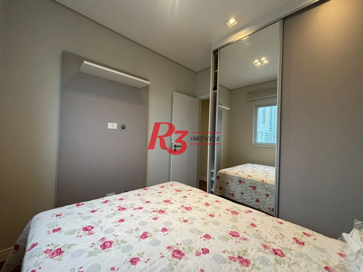 Apartamento com 3 dormitórios à venda, 115 m² por R$ 2.780.000,00 - José Menino - Santos/SP