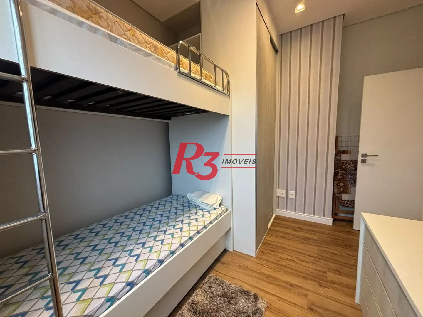Apartamento com 3 dormitórios à venda, 115 m² por R$ 2.780.000,00 - José Menino - Santos/SP