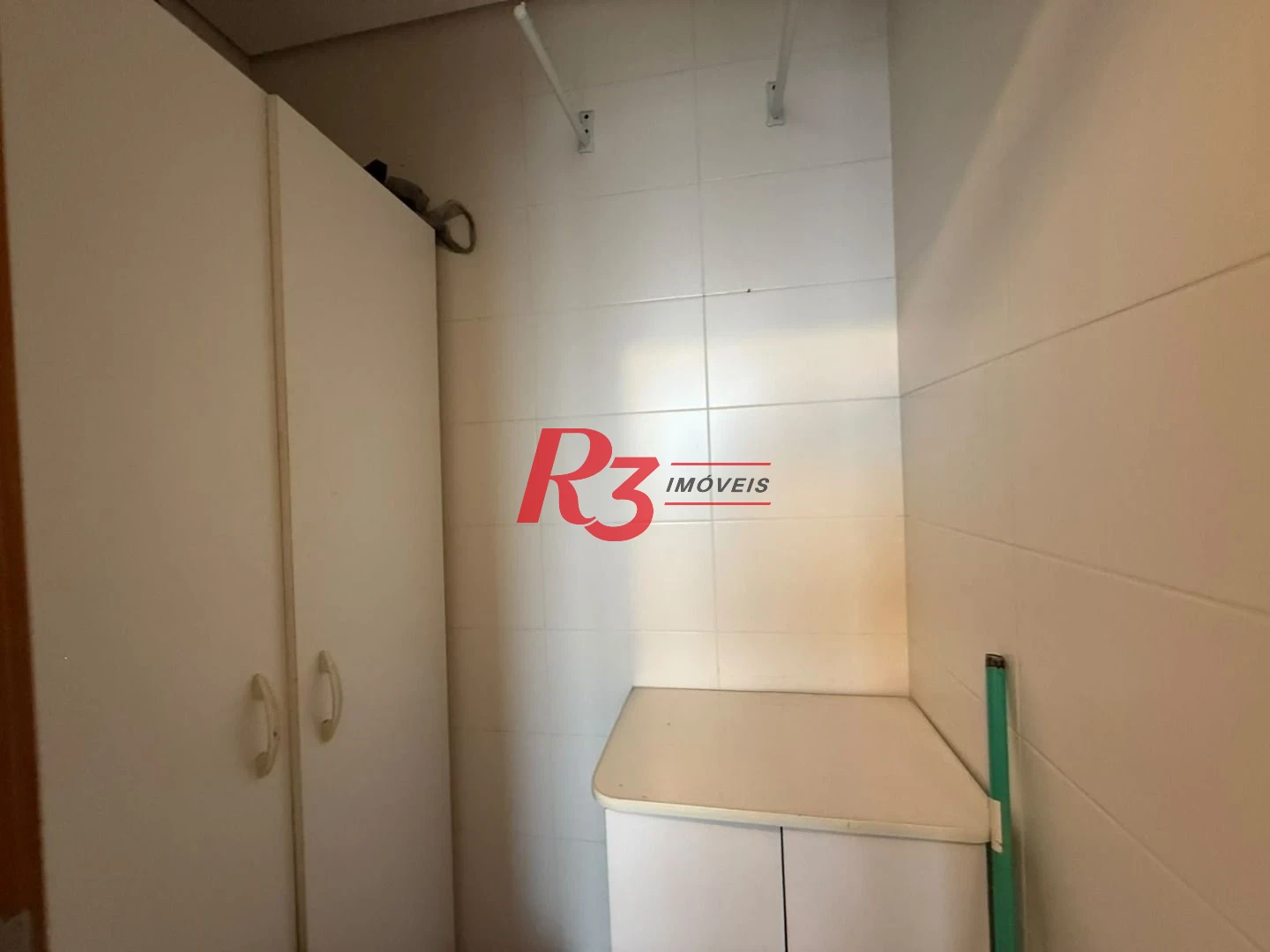 Apartamento com 3 dormitórios para alugar, 119 m² por R$ 11.850,00/mês - Ponta da Praia - Santos/SP