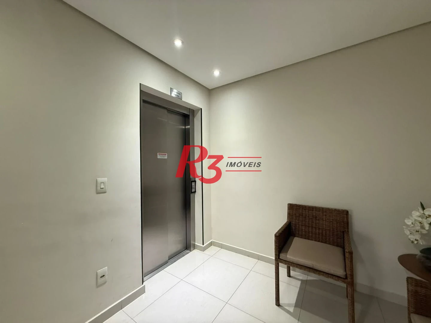 Apartamento com 3 dormitórios para alugar, 119 m² por R$ 11.850,00/mês - Ponta da Praia - Santos/SP