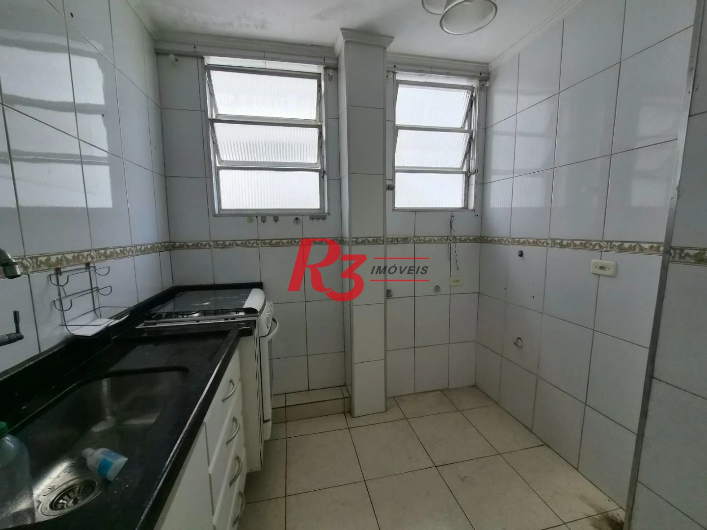 Apartamento com 1 dormitório à venda, 63 m² por R$ 450.000,00 - José Menino - Santos/SP