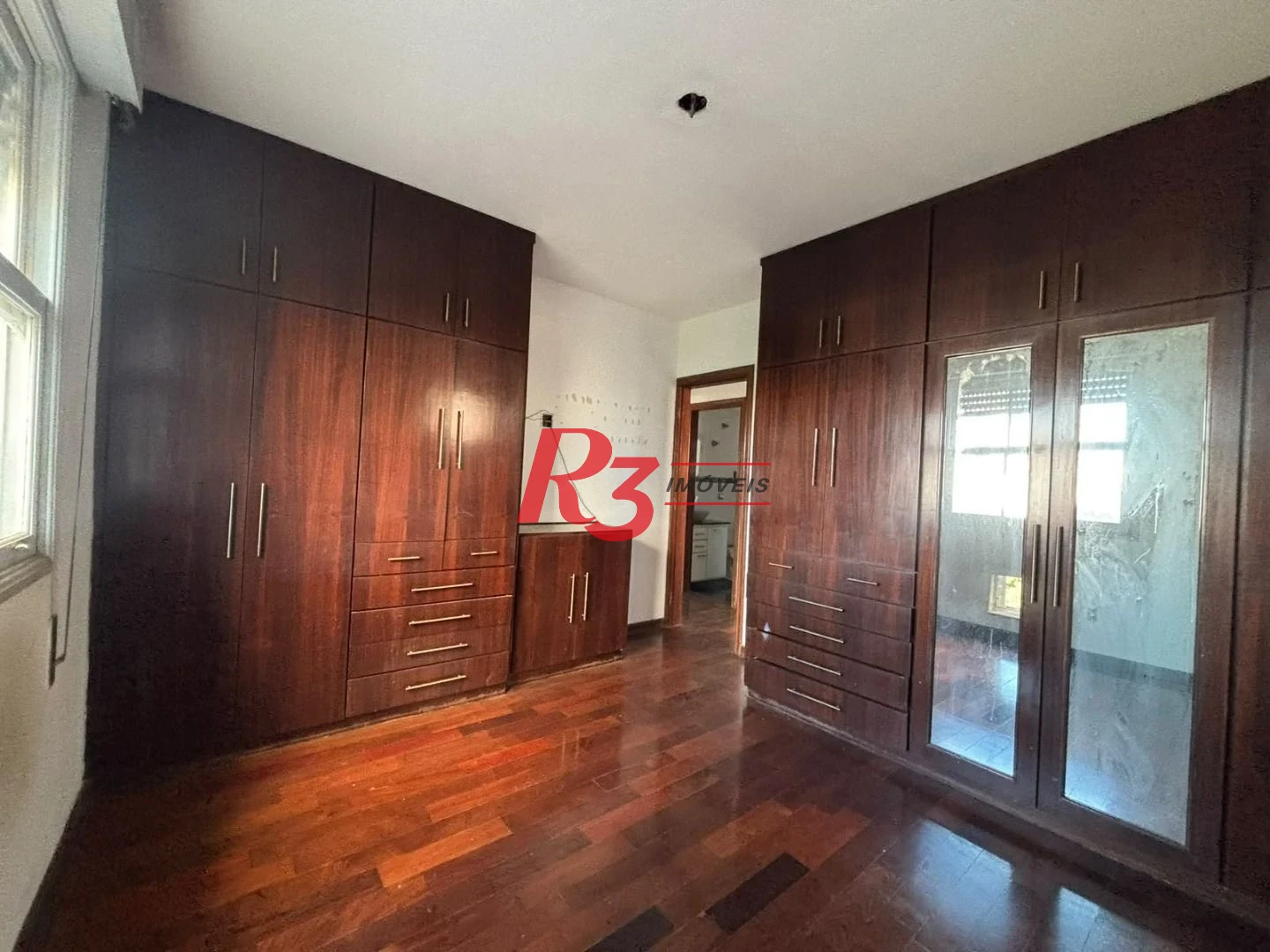 Apartamento à venda, 133 m² por R$ 775.000,00 - Embaré - Santos/SP