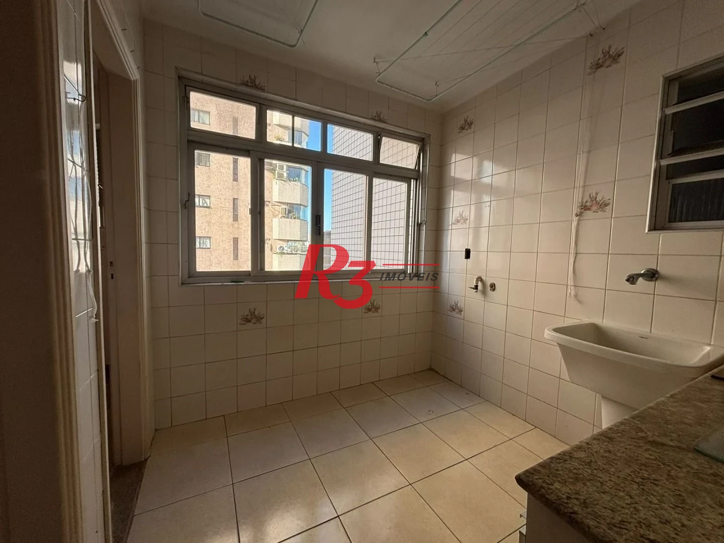 Apartamento à venda, 133 m² por R$ 775.000,00 - Embaré - Santos/SP