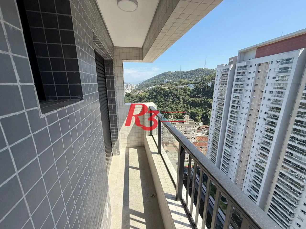 Apartamento com 2 dormitórios à venda, 70 m² por R$ 990.000,00 - José Menino - Santos/SP