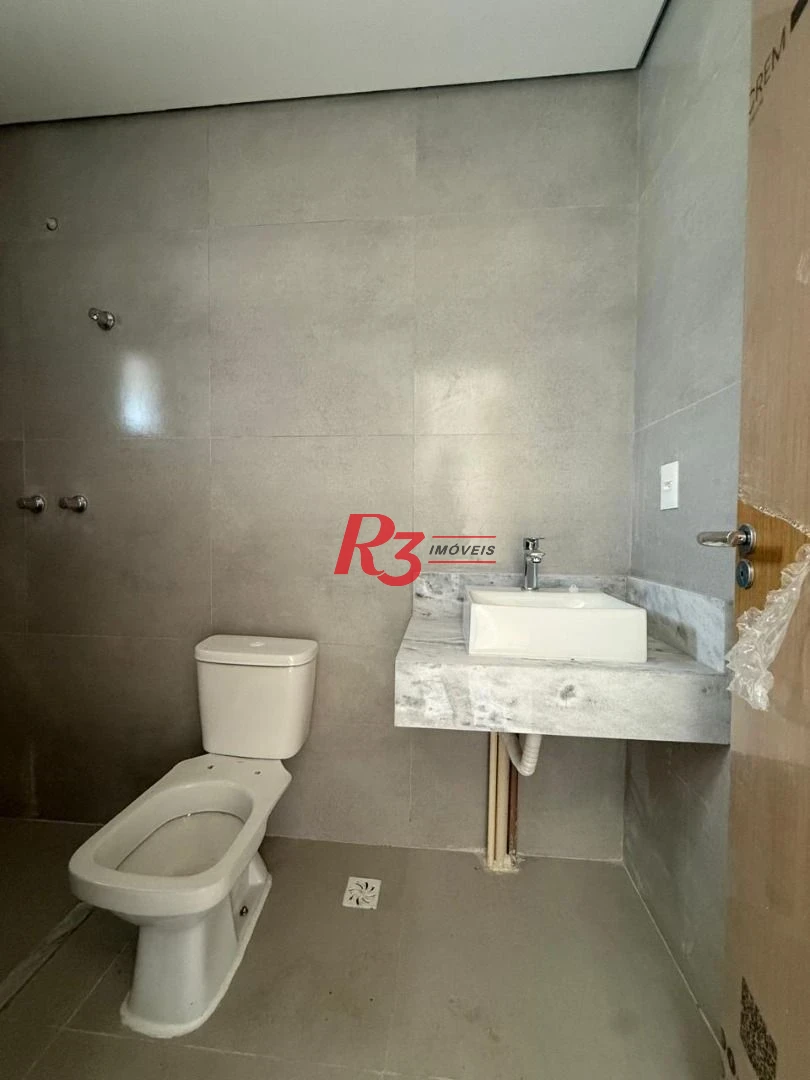 Apartamento com 2 dormitórios à venda, 70 m² por R$ 990.000,00 - José Menino - Santos/SP