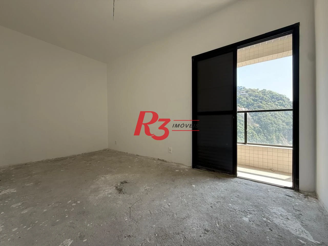 Apartamento com 2 dormitórios à venda, 70 m² por R$ 990.000,00 - José Menino - Santos/SP