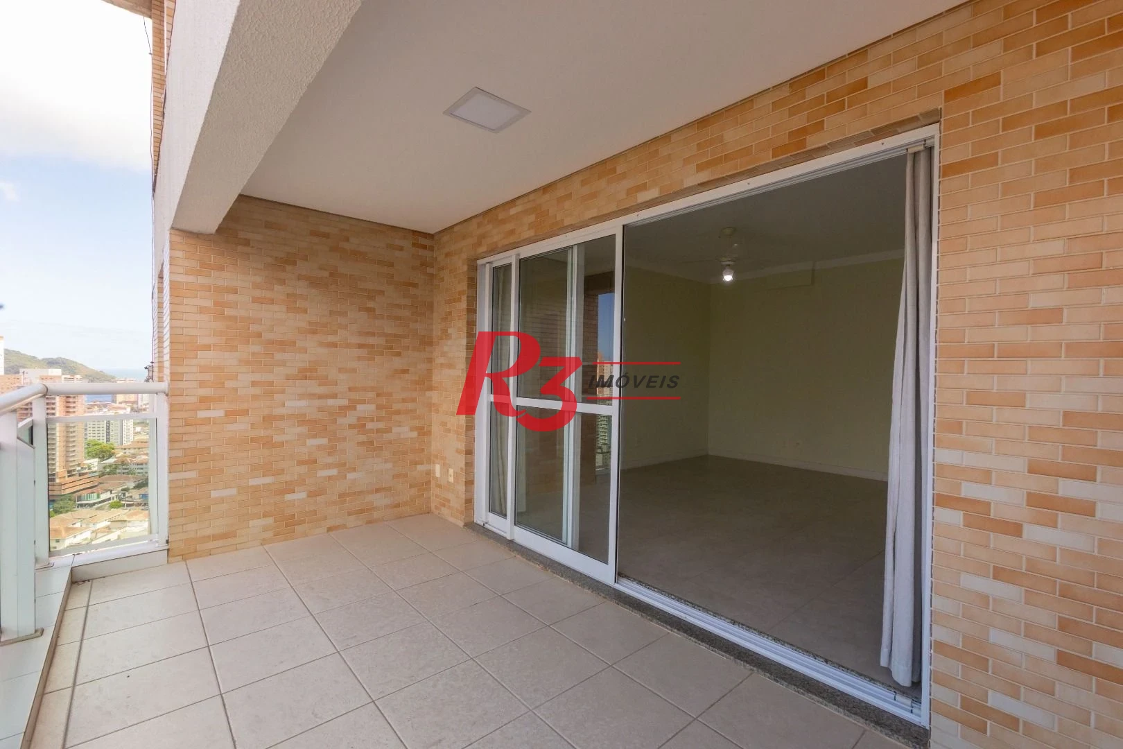 Cobertura com 3 dormitórios à venda, 180 m² por R$ 1.800.000,00 - Ponta da Praia - Santos/SP