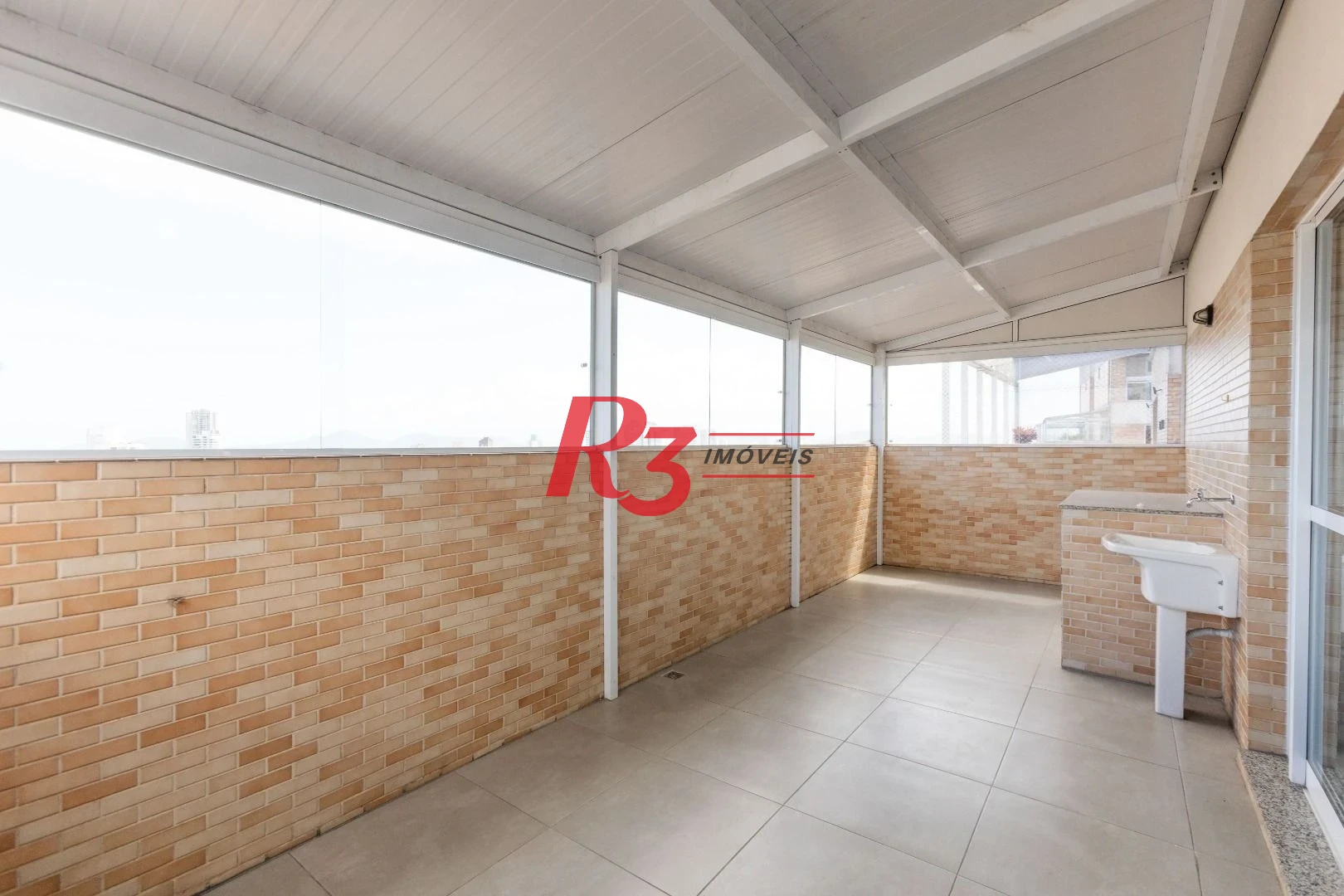 Cobertura com 3 dormitórios à venda, 180 m² por R$ 1.800.000,00 - Ponta da Praia - Santos/SP