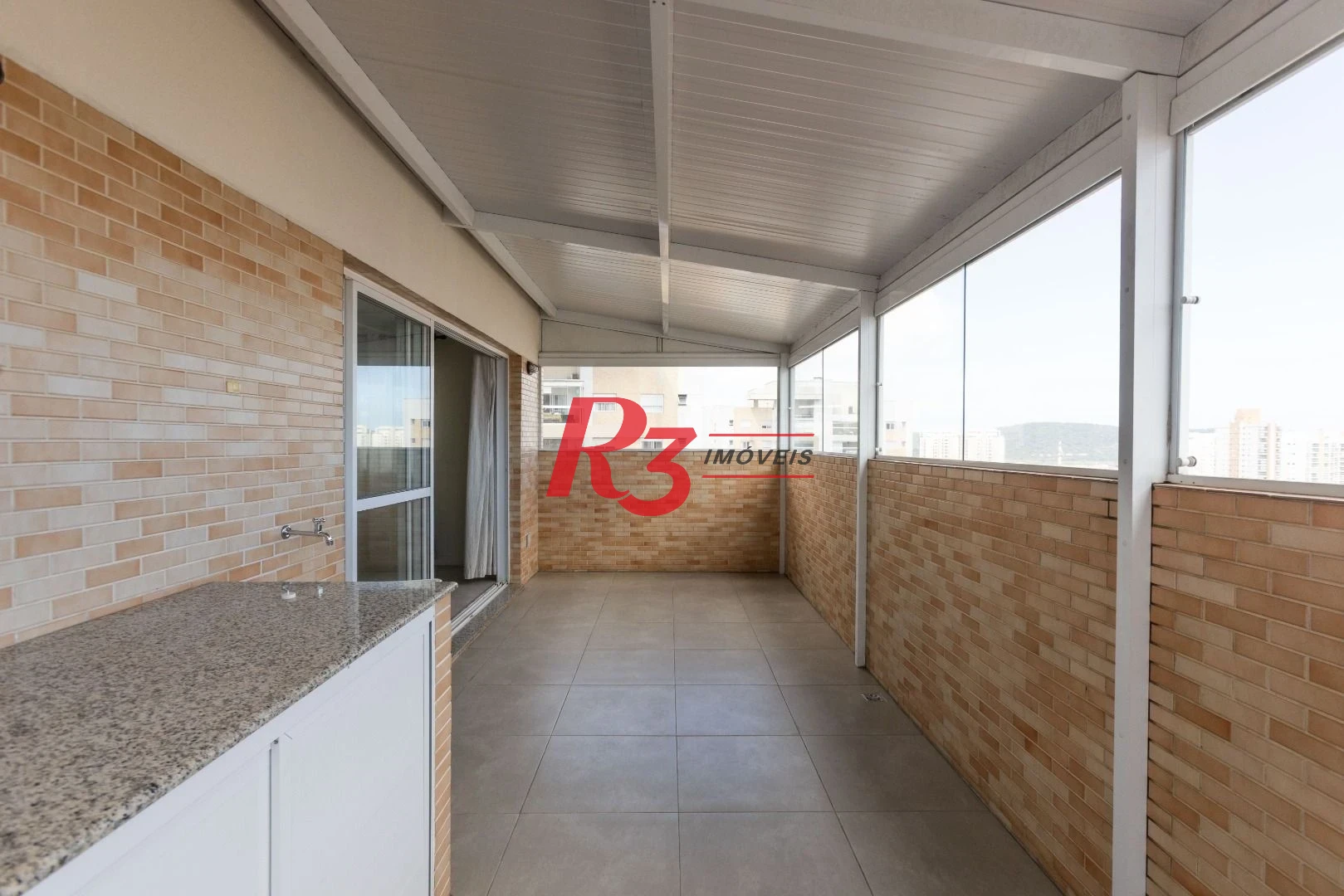 Cobertura com 3 dormitórios à venda, 180 m² por R$ 1.800.000,00 - Ponta da Praia - Santos/SP