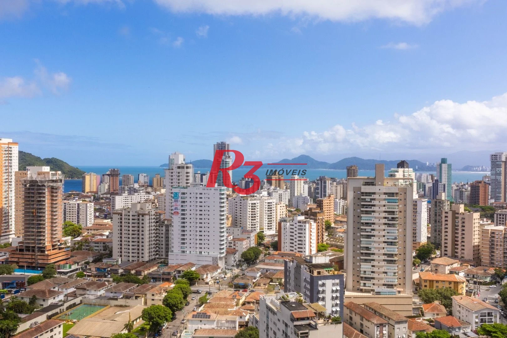 Cobertura com 3 dormitórios à venda, 180 m² por R$ 1.800.000,00 - Ponta da Praia - Santos/SP