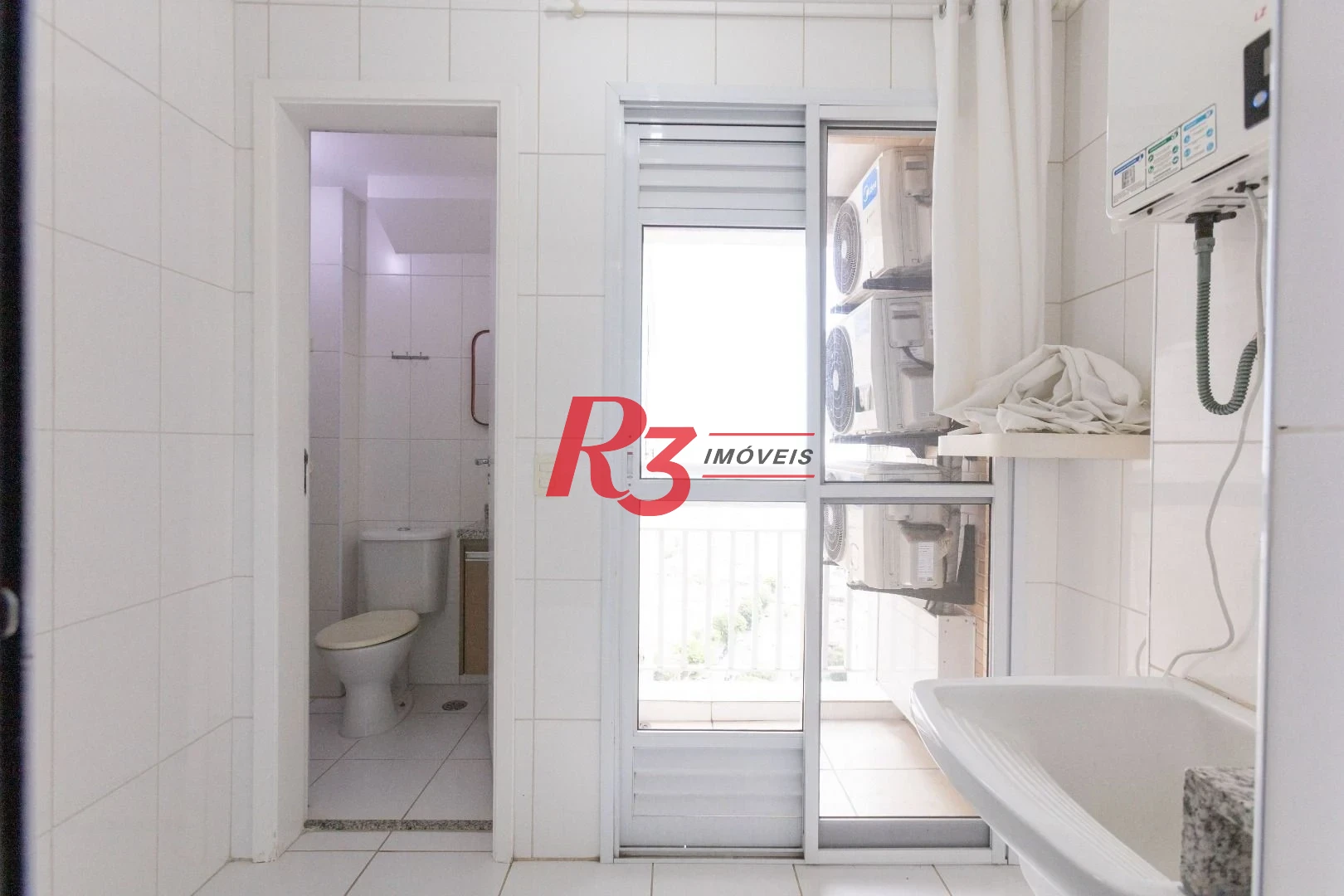 Cobertura com 3 dormitórios à venda, 180 m² por R$ 1.800.000,00 - Ponta da Praia - Santos/SP