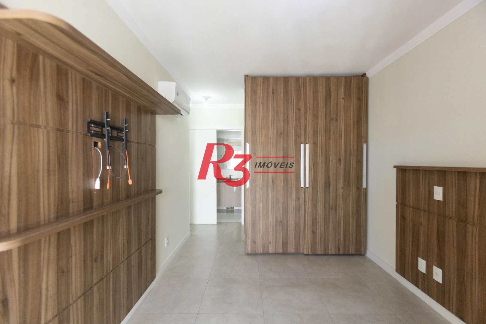 Cobertura com 3 dormitórios à venda, 180 m² por R$ 1.800.000,00 - Ponta da Praia - Santos/SP