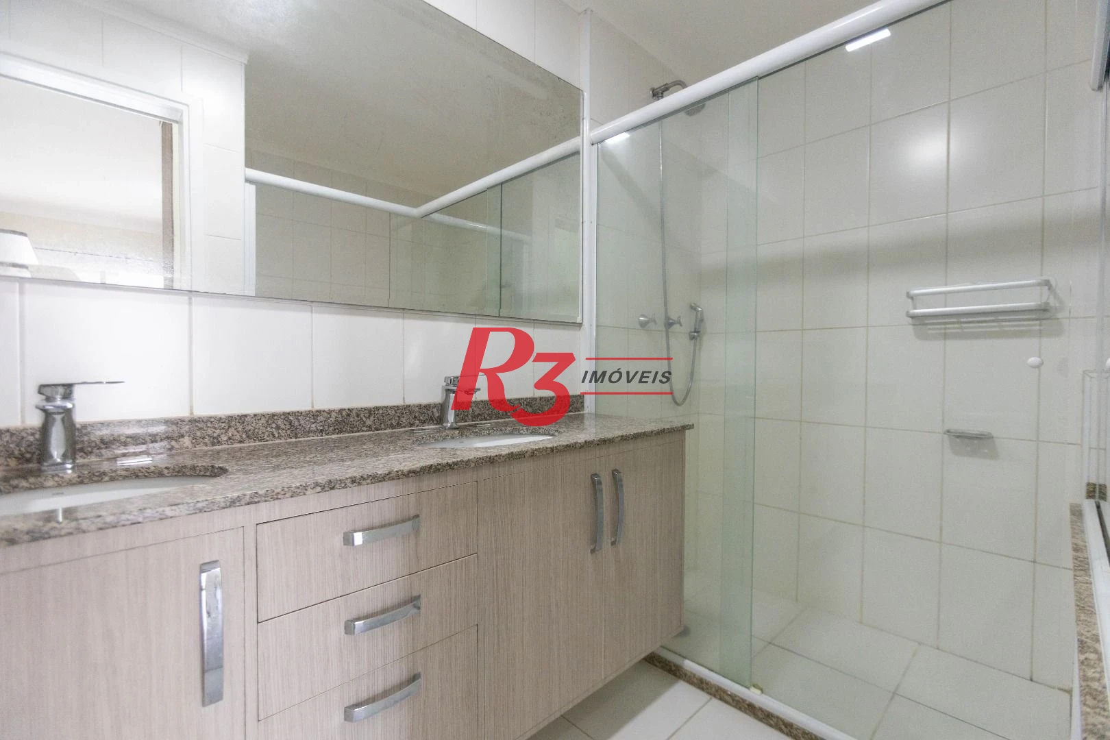 Cobertura com 3 dormitórios à venda, 180 m² por R$ 1.800.000,00 - Ponta da Praia - Santos/SP