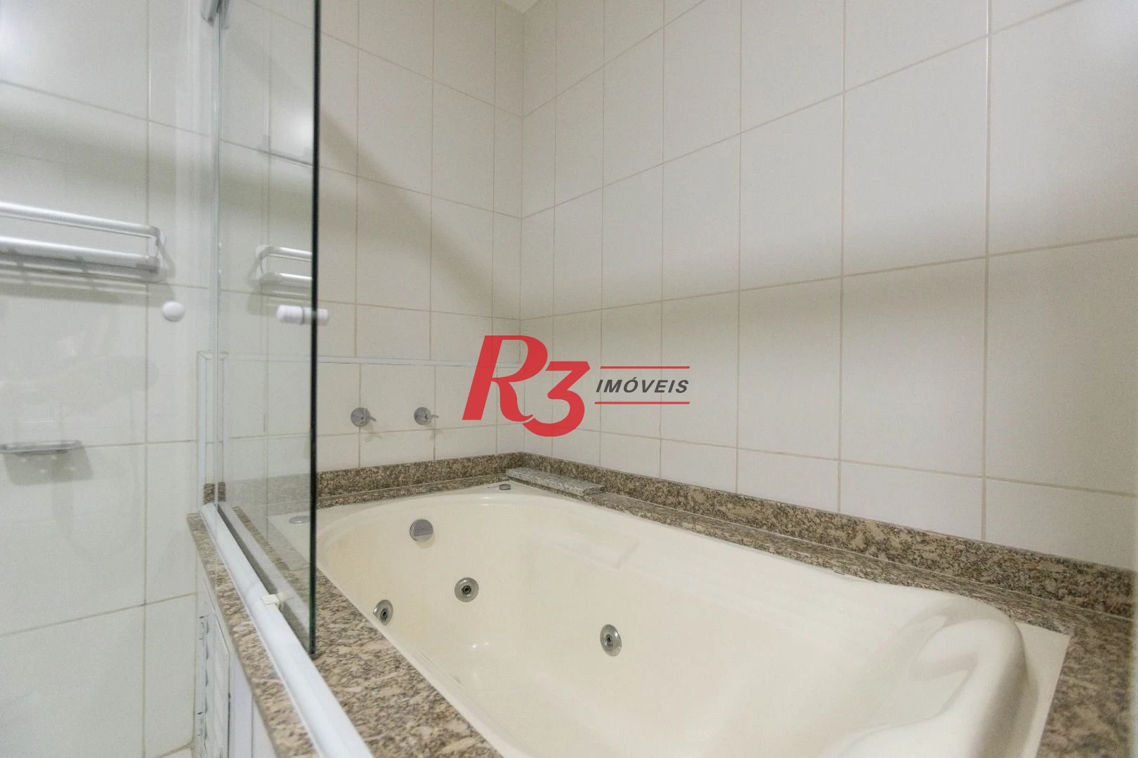 Cobertura com 3 dormitórios à venda, 180 m² por R$ 1.800.000,00 - Ponta da Praia - Santos/SP