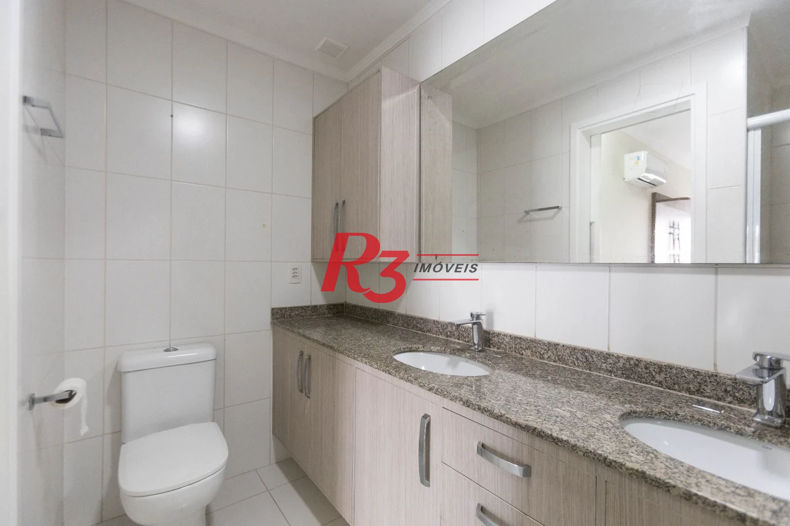 Cobertura com 3 dormitórios à venda, 180 m² por R$ 1.800.000,00 - Ponta da Praia - Santos/SP