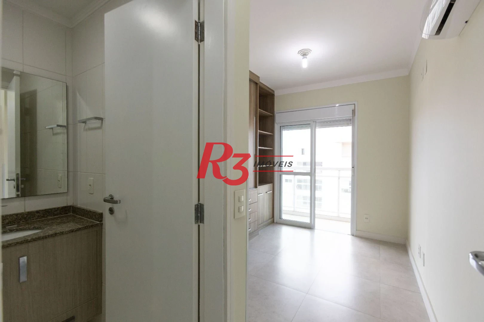 Cobertura com 3 dormitórios à venda, 180 m² por R$ 1.800.000,00 - Ponta da Praia - Santos/SP