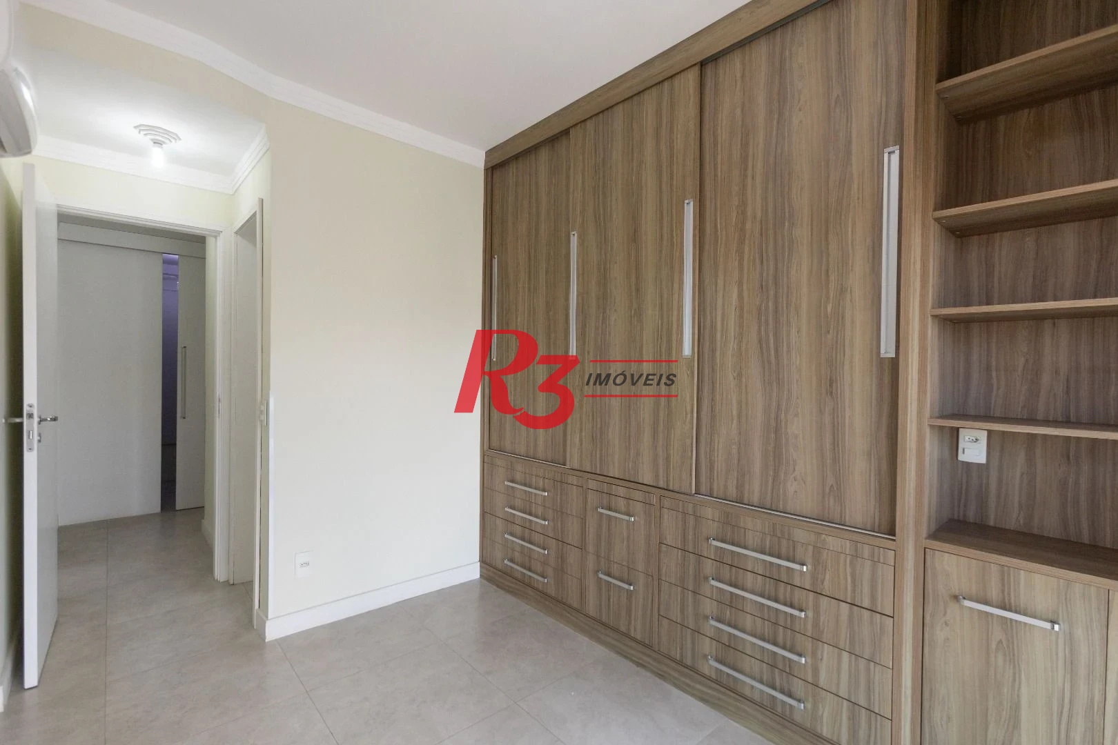 Cobertura com 3 dormitórios à venda, 180 m² por R$ 1.800.000,00 - Ponta da Praia - Santos/SP