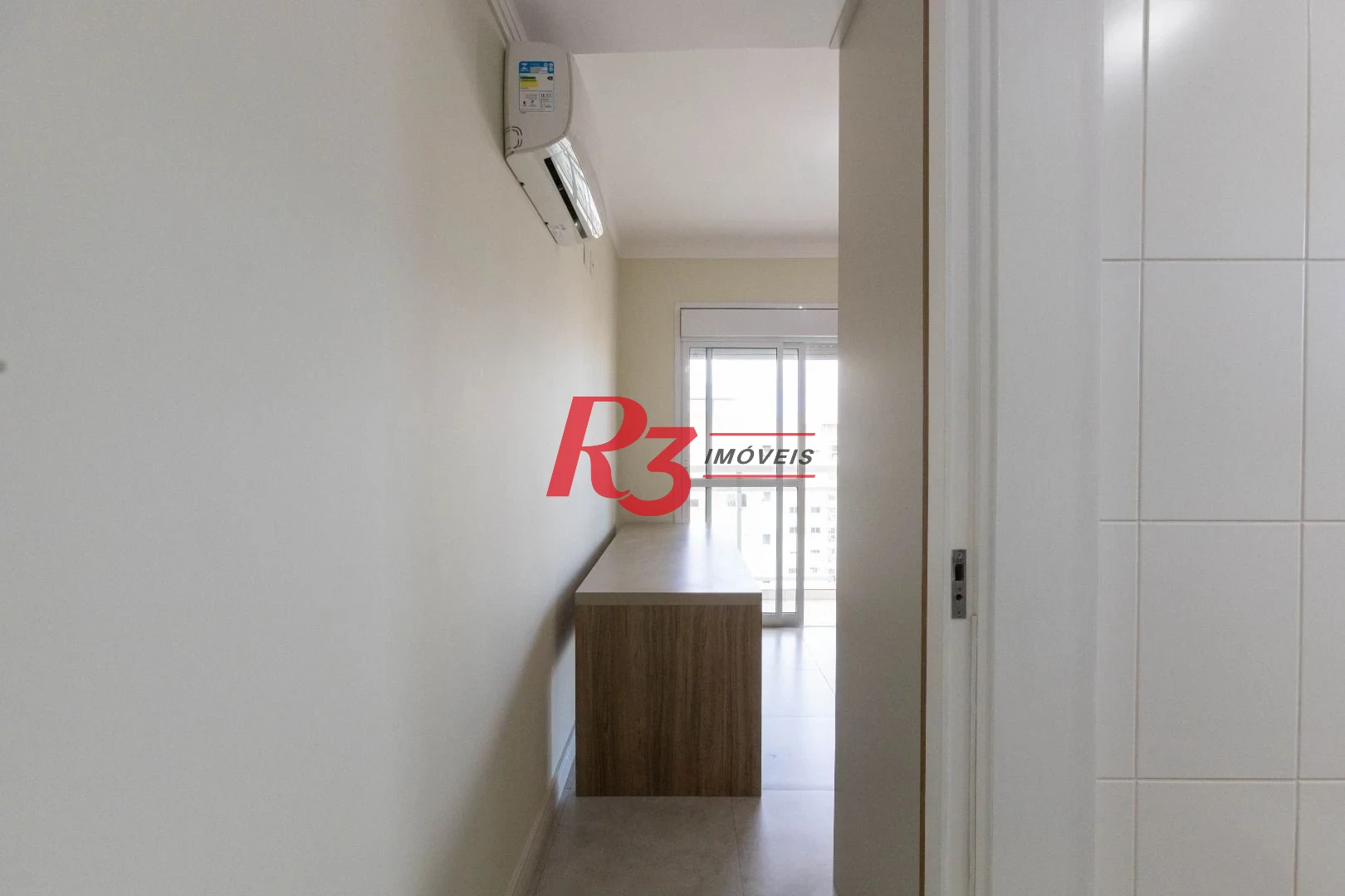 Cobertura com 3 dormitórios à venda, 180 m² por R$ 1.800.000,00 - Ponta da Praia - Santos/SP