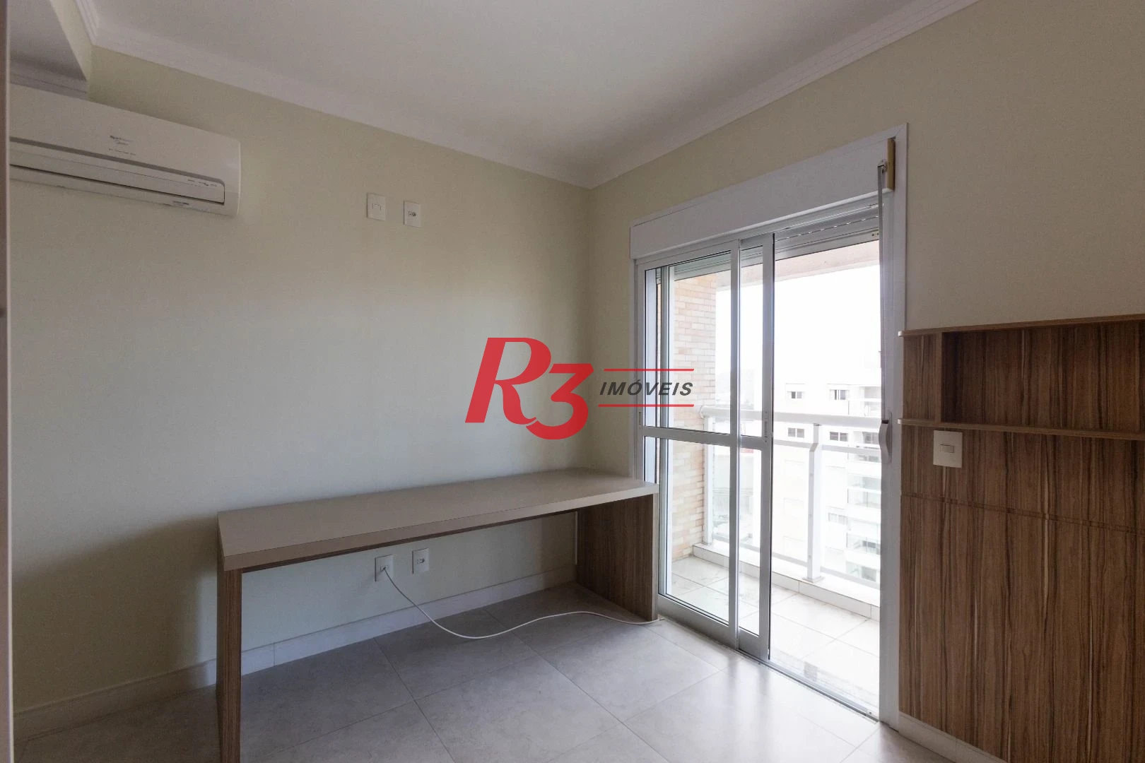 Cobertura com 3 dormitórios à venda, 180 m² por R$ 1.800.000,00 - Ponta da Praia - Santos/SP