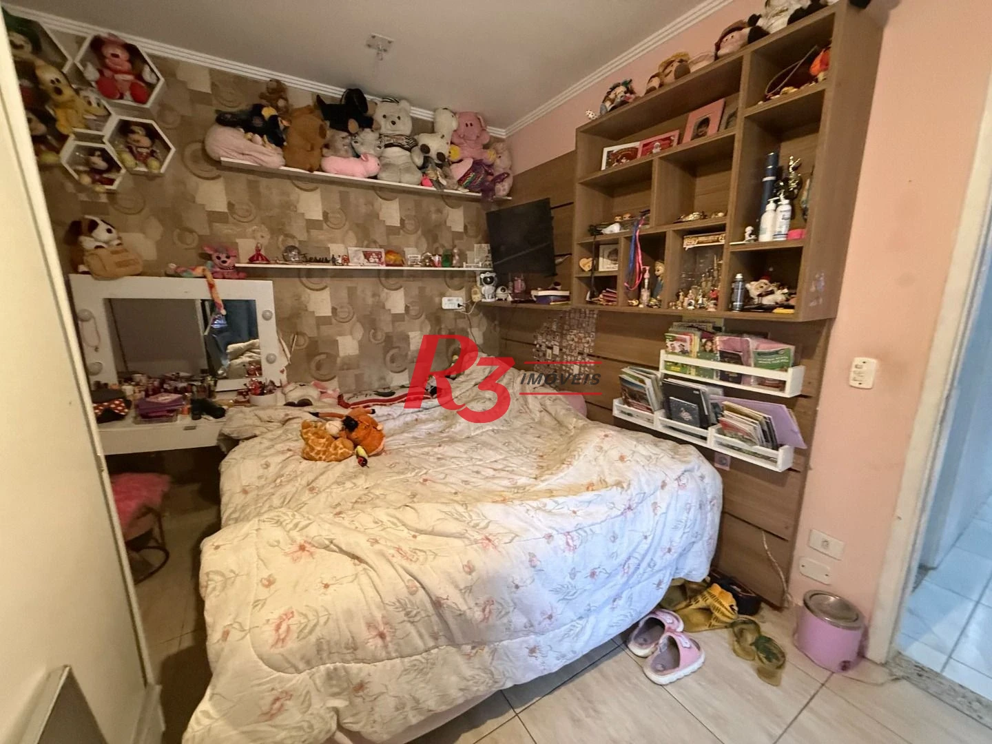 Apartamento com 2 dormitórios à venda, 127 m² por R$ 700.000,00 - Gonzaga - Santos/SP