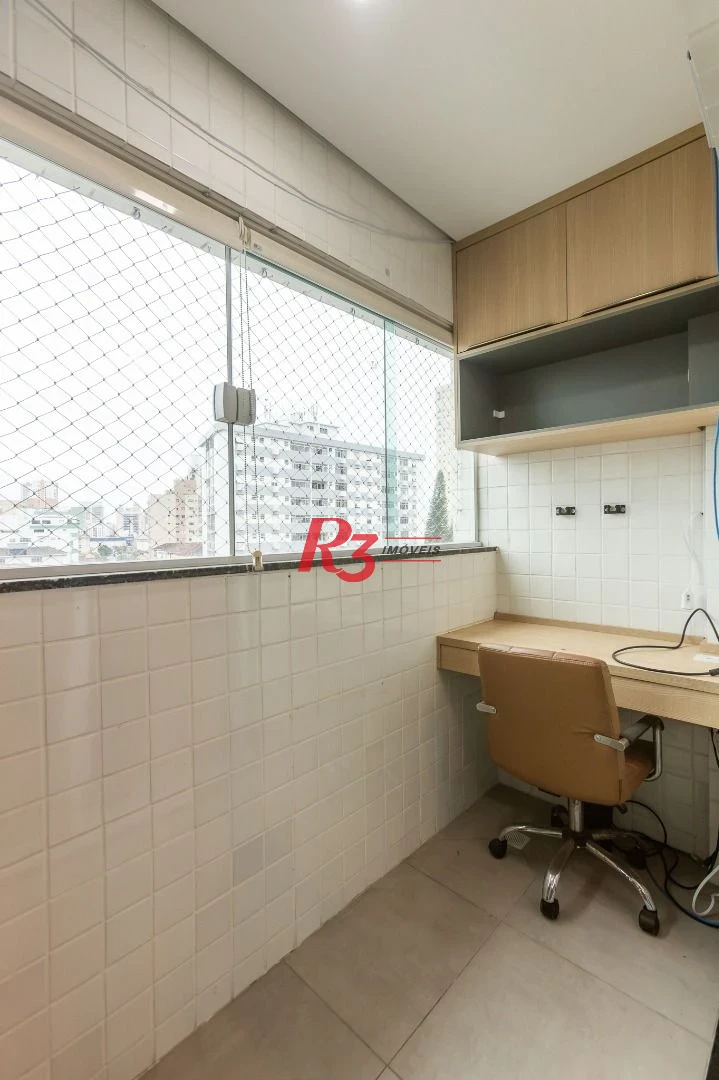 Apartamento com 2 dormitórios à venda, 70 m² por R$ 710.000,00 - Campo Grande - Santos/SP