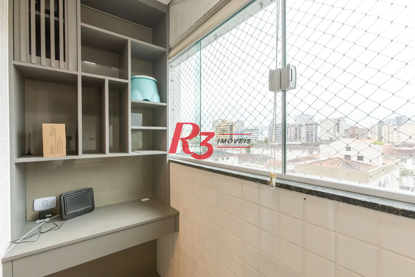 Apartamento com 2 dormitórios à venda, 70 m² por R$ 710.000,00 - Campo Grande - Santos/SP