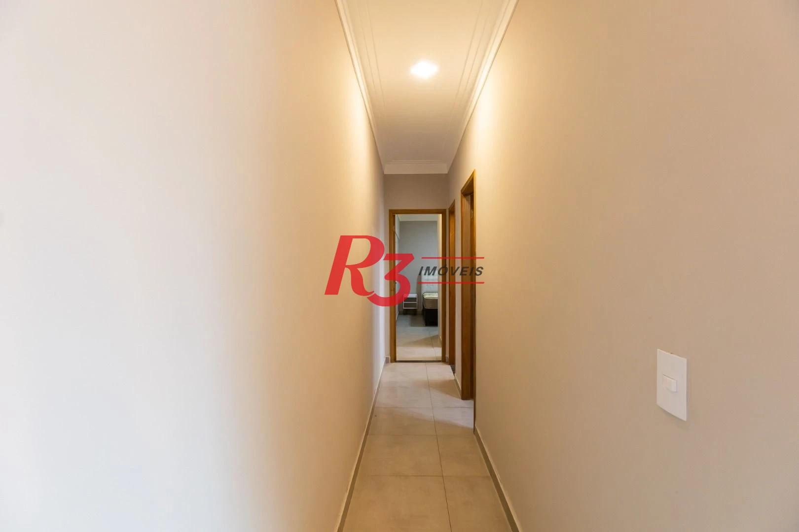 Apartamento com 2 dormitórios à venda, 70 m² por R$ 710.000,00 - Campo Grande - Santos/SP