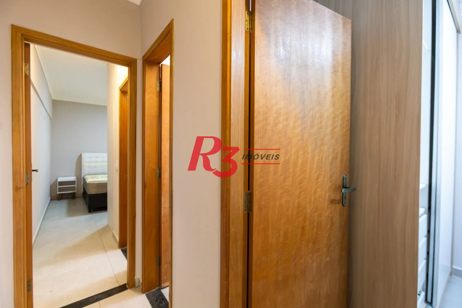 Apartamento com 2 dormitórios à venda, 70 m² por R$ 710.000,00 - Campo Grande - Santos/SP