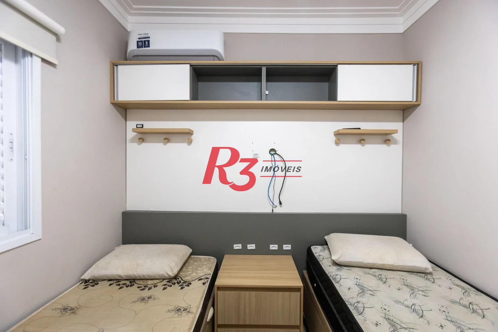 Apartamento com 2 dormitórios à venda, 70 m² por R$ 710.000,00 - Campo Grande - Santos/SP