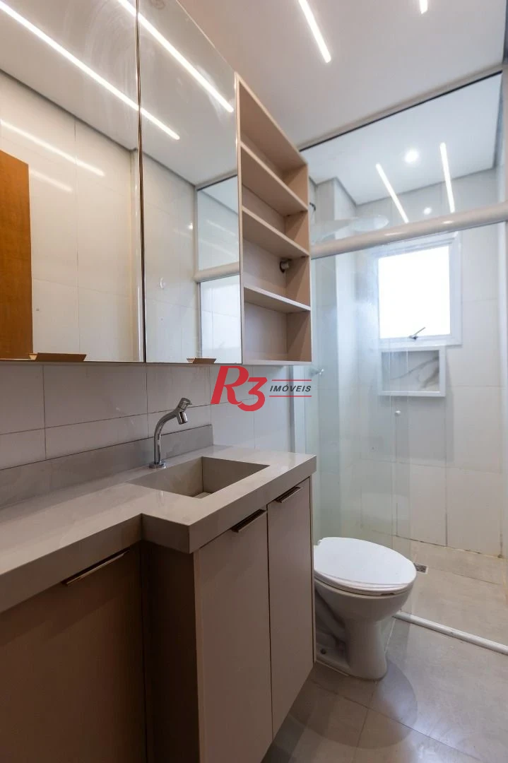Apartamento com 2 dormitórios à venda, 70 m² por R$ 710.000,00 - Campo Grande - Santos/SP