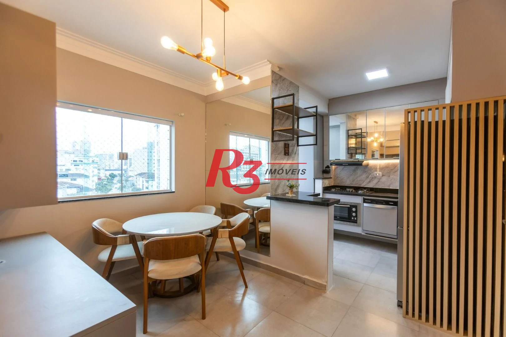 Apartamento com 2 dormitórios à venda, 70 m² por R$ 710.000,00 - Campo Grande - Santos/SP