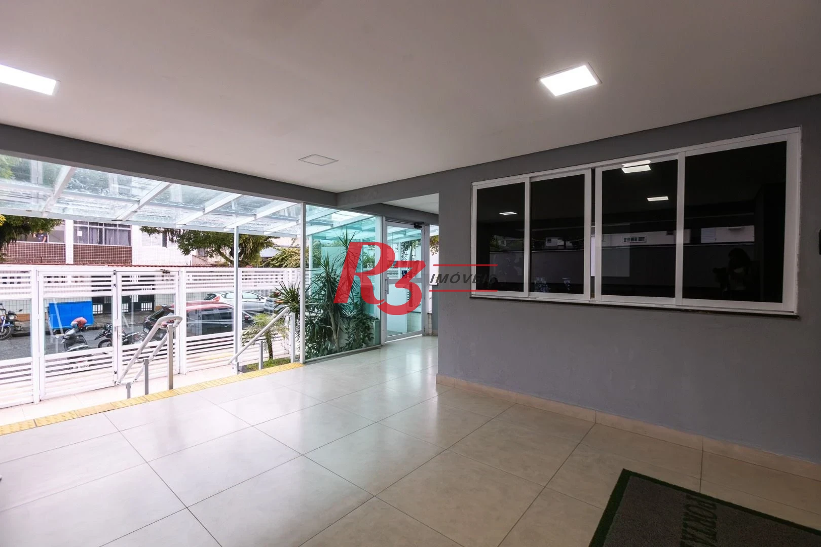 Apartamento com 2 dormitórios à venda, 70 m² por R$ 710.000,00 - Campo Grande - Santos/SP