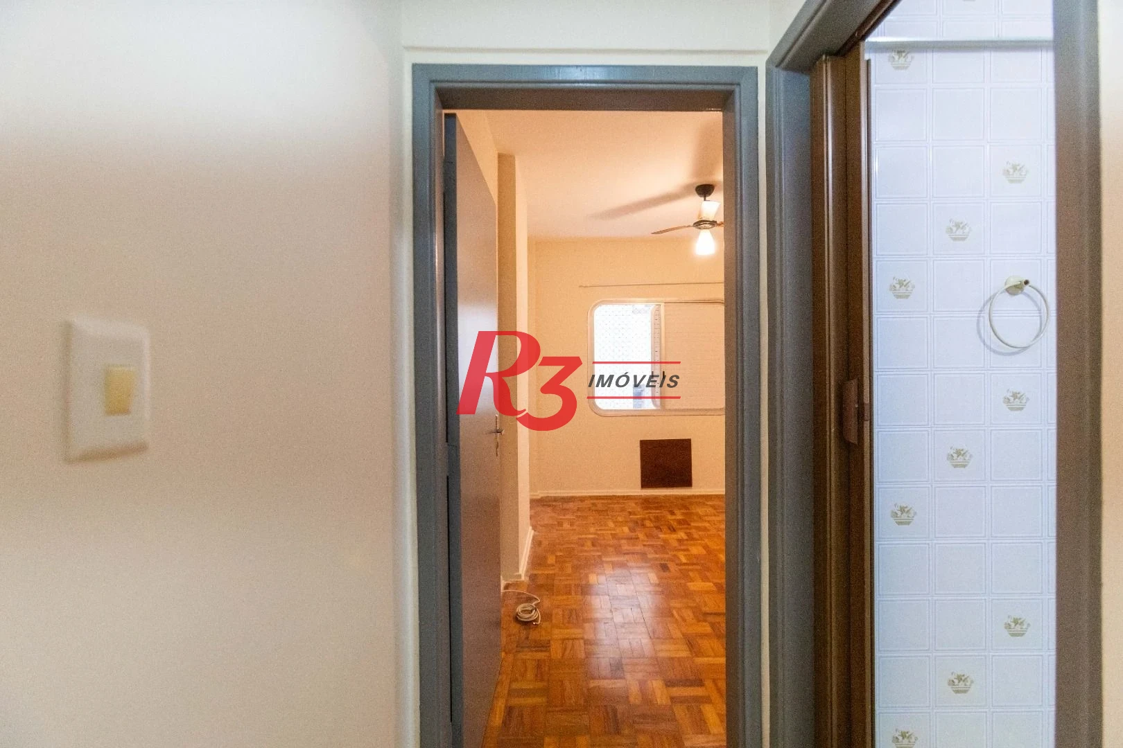 Apartamento com 2 dormitórios para alugar, 55 m² por R$ 4.815,00/mês - Ponta da Praia - Santos/SP