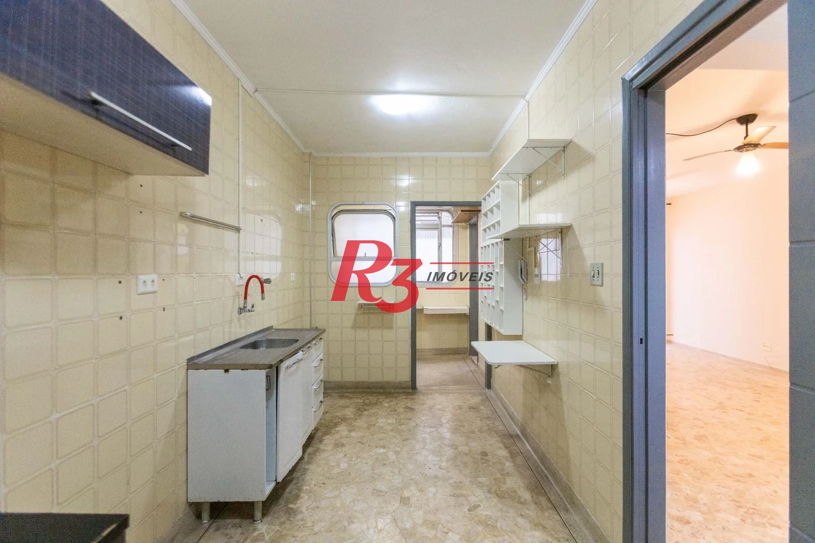 Apartamento com 2 dormitórios para alugar, 55 m² por R$ 4.815,00/mês - Ponta da Praia - Santos/SP