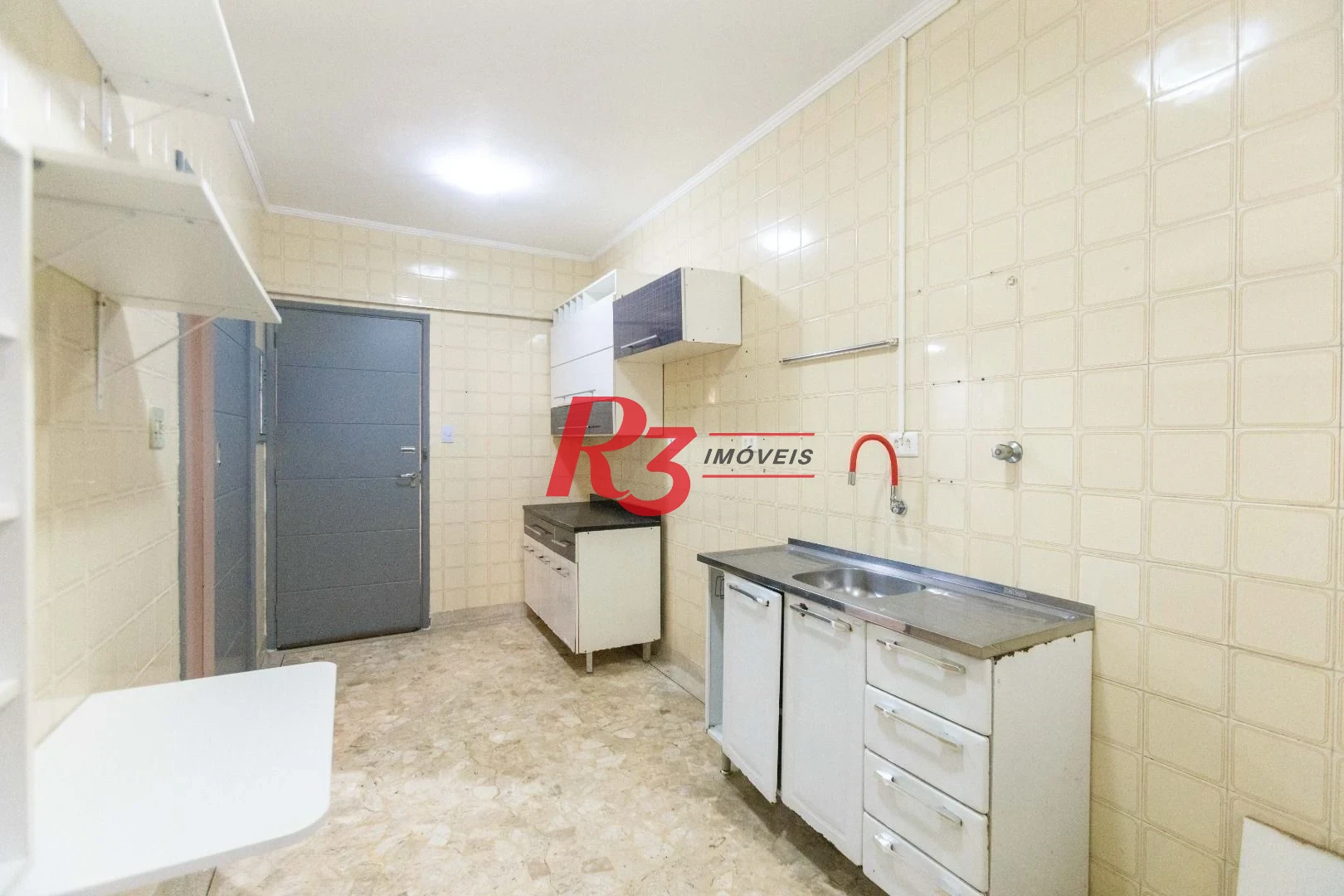 Apartamento com 2 dormitórios para alugar, 55 m² por R$ 4.815,00/mês - Ponta da Praia - Santos/SP