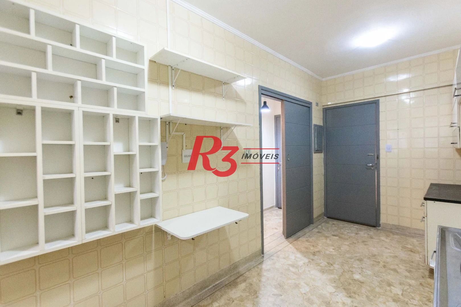 Apartamento com 2 dormitórios para alugar, 55 m² por R$ 4.815,00/mês - Ponta da Praia - Santos/SP