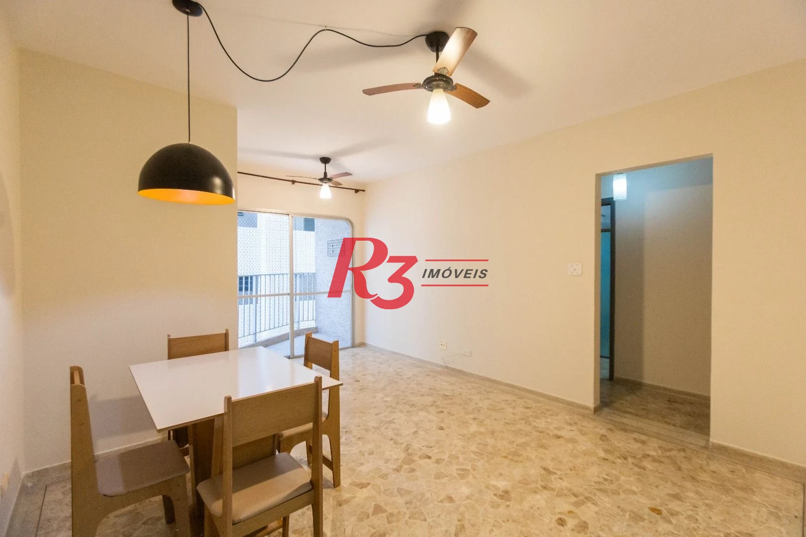 Apartamento com 2 dormitórios para alugar, 55 m² por R$ 4.815,00/mês - Ponta da Praia - Santos/SP