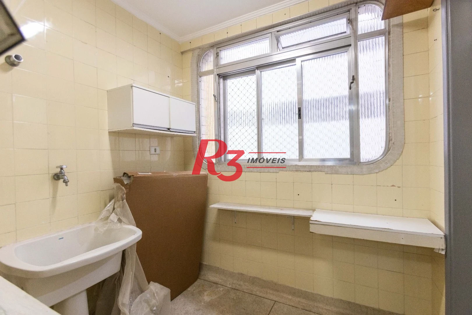 Apartamento com 2 dormitórios para alugar, 55 m² por R$ 4.815,00/mês - Ponta da Praia - Santos/SP