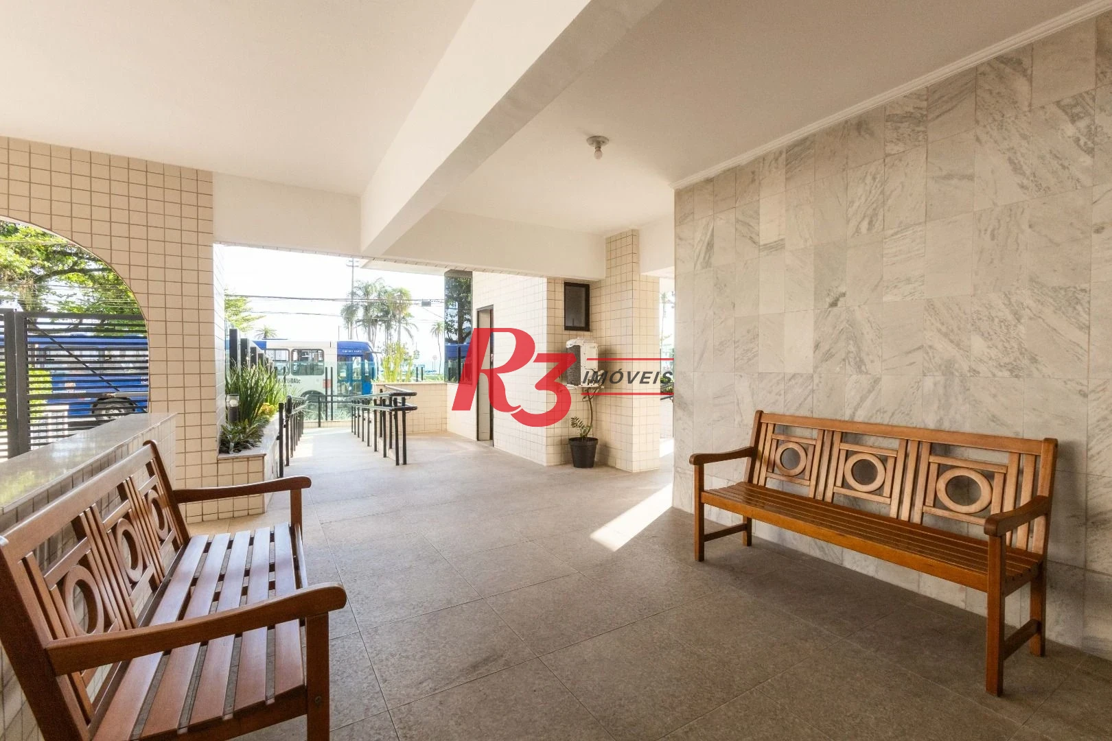 Apartamento com 2 dormitórios para alugar, 55 m² por R$ 4.815,00/mês - Ponta da Praia - Santos/SP