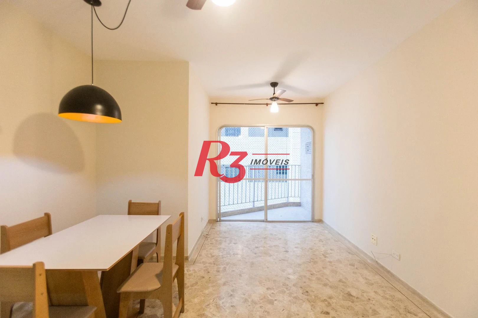 Apartamento com 2 dormitórios para alugar, 55 m² por R$ 4.815,00/mês - Ponta da Praia - Santos/SP