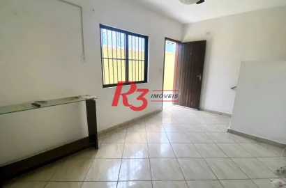 Sobrado com 2 dormitórios à venda, 67 m² por R$ 300.000,00 - Parque São Vicente - São Vicente/SP
