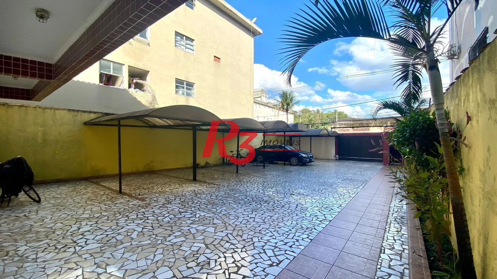 Sobrado com 2 dormitórios à venda, 67 m² por R$ 300.000,00 - Parque São Vicente - São Vicente/SP
