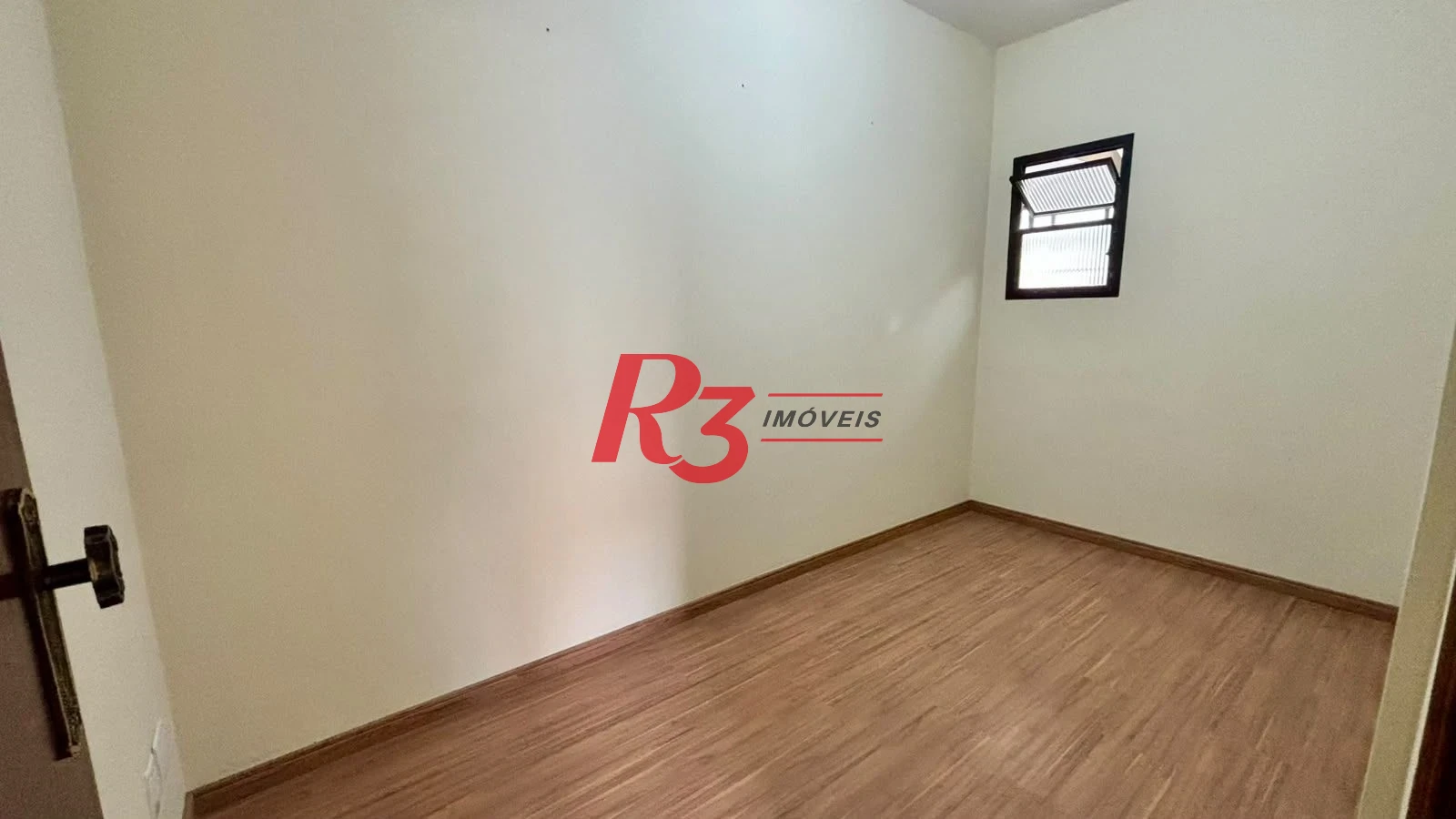 Apartamento com 2 dormitórios à venda, 119 m² por R$ 850.000,00 - Embaré - Santos/SP
