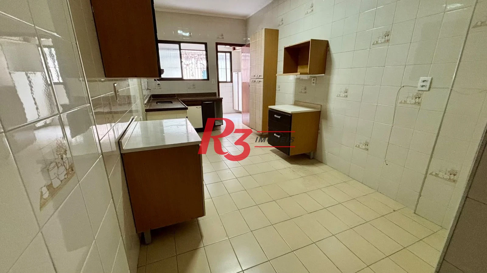 Apartamento com 2 dormitórios à venda, 119 m² por R$ 850.000,00 - Embaré - Santos/SP