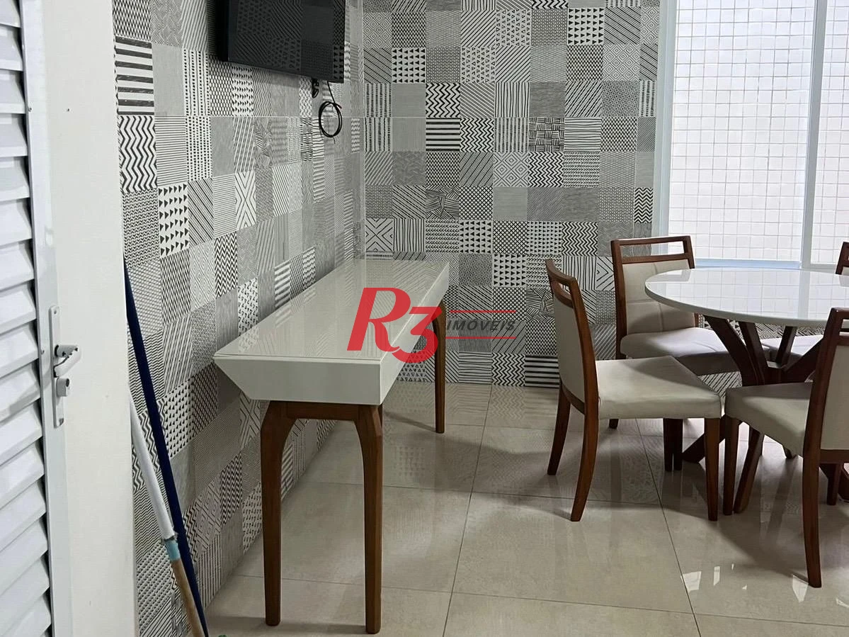 Apartamento com 2 dormitórios à venda, 72 m² por R$ 730.000,00 - Macuco - Santos/SP