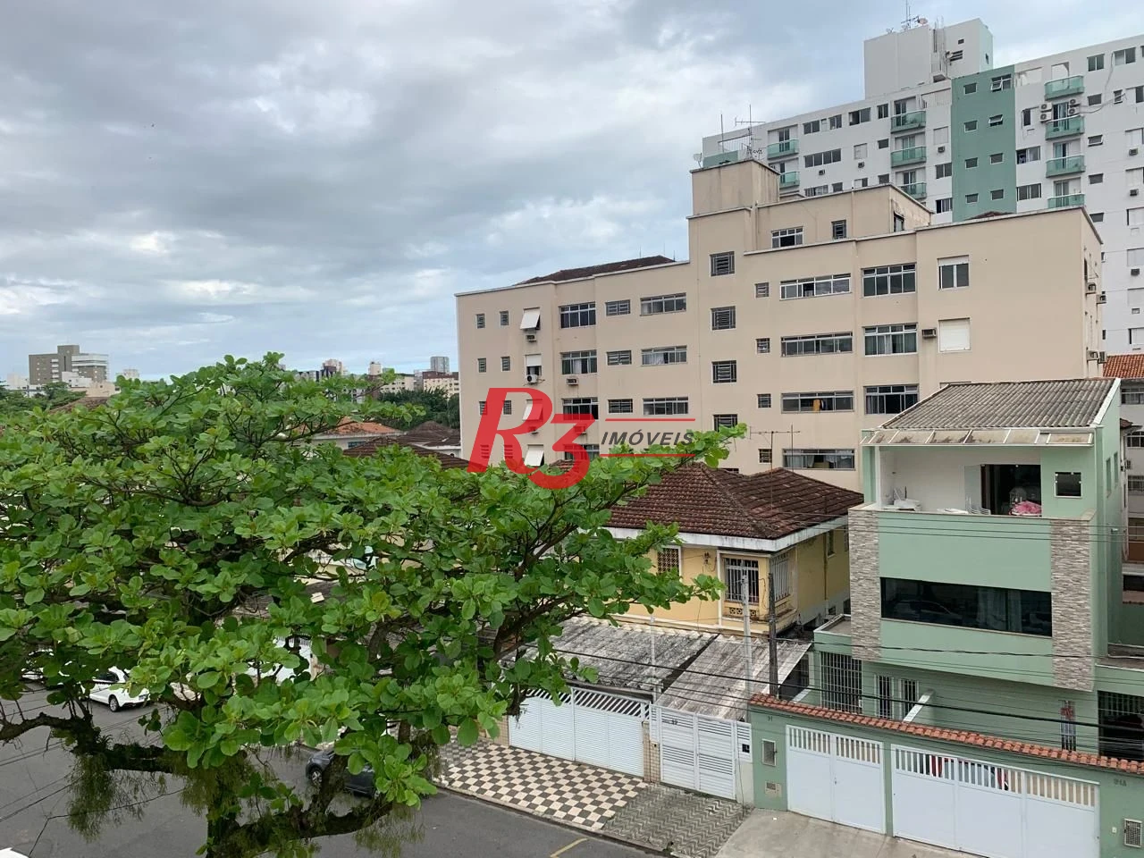 Apartamento com 3 dormitórios à venda, 77 m² por R$ 300.000,00 - Vila Belmiro - Santos/SP