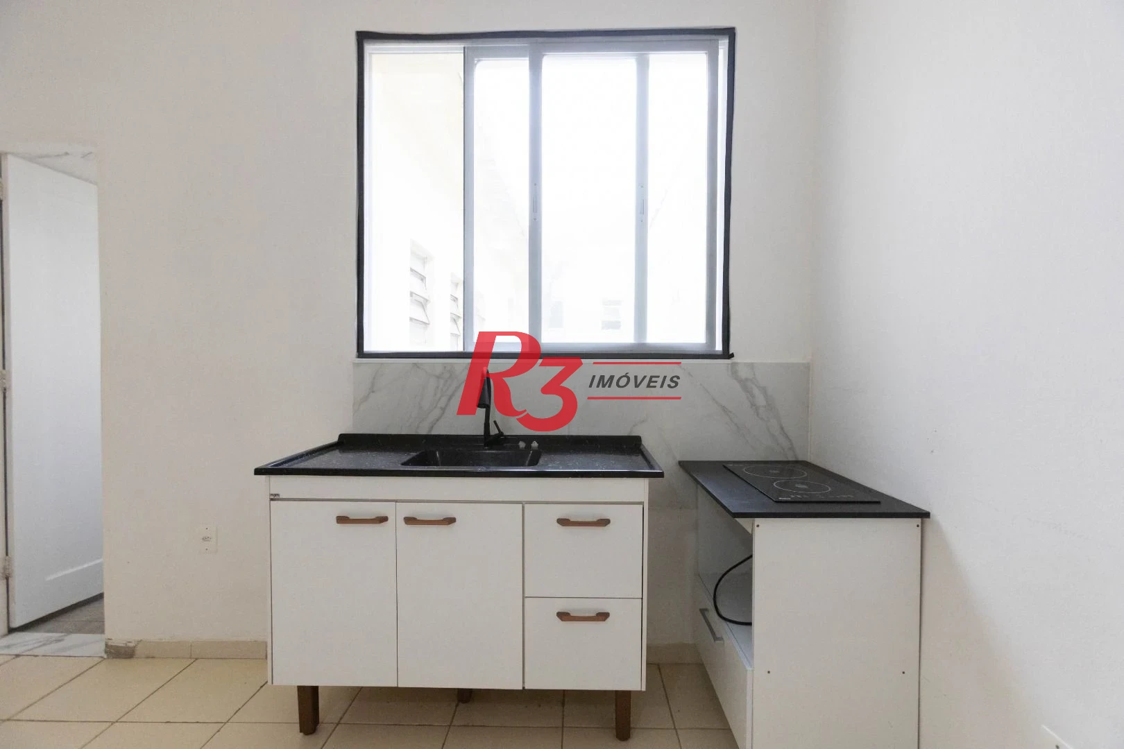 Conjunto para alugar, 120 m² por R$ 6.440,00/mês - Centro - Santos/SP