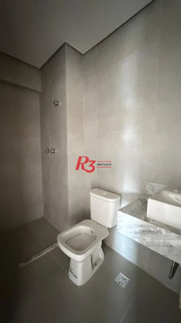 Apartamento com 2 dormitórios à venda, 70 m² por R$ 1.030.000,00 - José Menino - Santos/SP