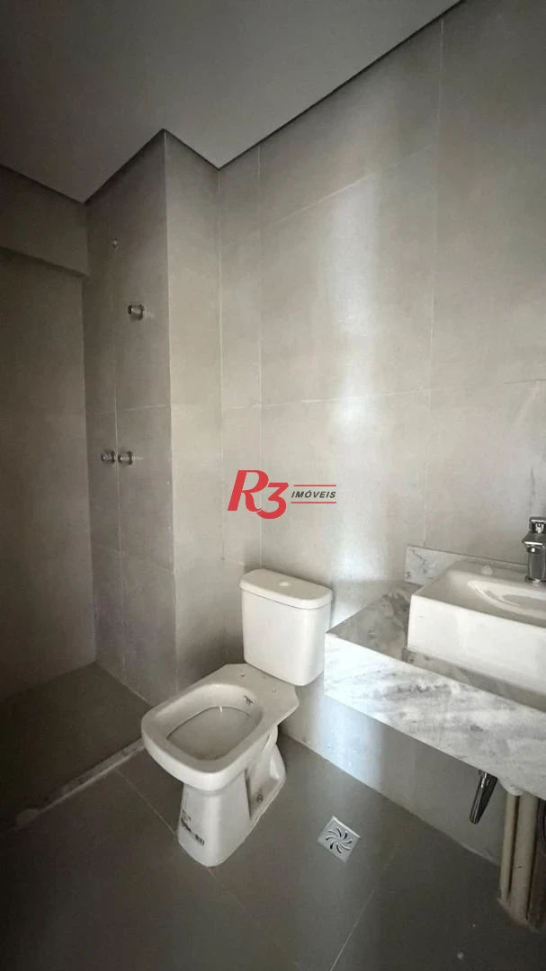 Apartamento com 2 dormitórios à venda, 70 m² por R$ 910.000,00 - José Menino - Santos/SP